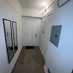 1 Bedroom Apartment Downtown